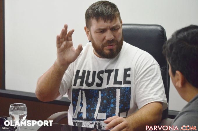 Ruslan Chagayev: Makgregorni o‘zbekistonlik bokschilar ham nokautga uchrata oladi